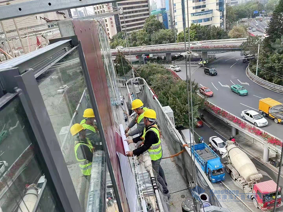 環東廣場大型樓體發(fā)光字制作安裝項目